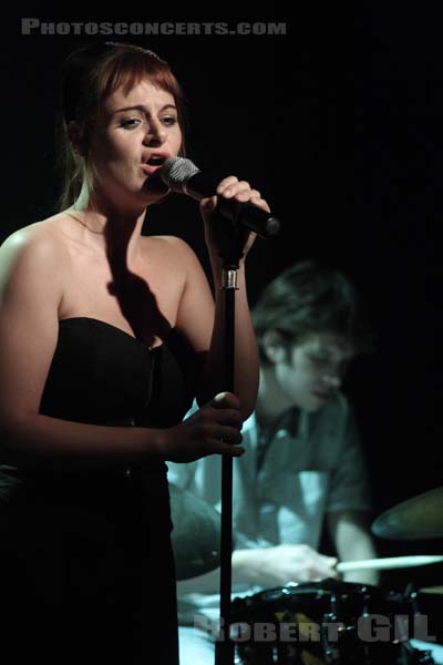 SARAH OLIVIER - 2009-05-05 - PARIS - Espace Jemmapes - 